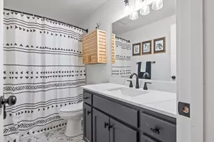 179 NW 12th Ct, Oak Harbor, WA 98277 - Photo 17