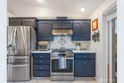 179 NW 12th Court, Oak Harbor, WA 98277 - Photo 13