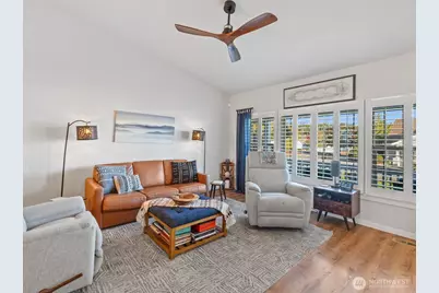 179 NW 12th Court, Oak Harbor, WA 98277 - Photo 7