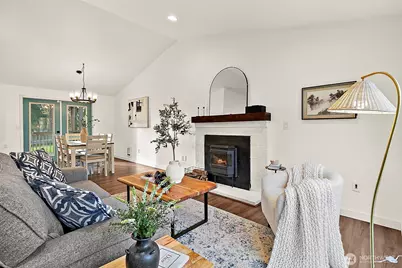 21404 125th Street Ct E, Bonney Lake, WA 98391 - Photo 3