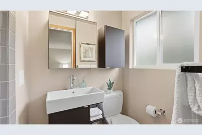 6615 NE 153rd Place, Kenmore, WA 98028 - Photo 15