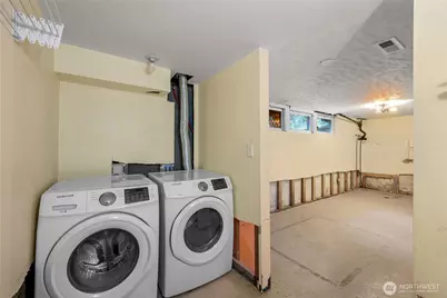 7121 Highland Drive, Everett, WA 98203 - Photo 23