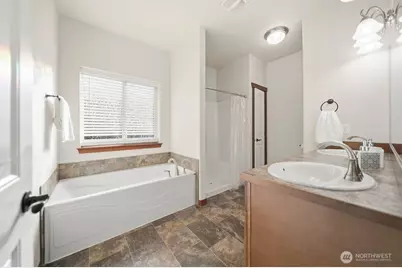 2436 NE Dynasty Drive, Poulsbo, WA 98370 - Photo 21