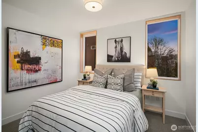 1810 E Mercer Street, Seattle, WA 98112 - Photo 17