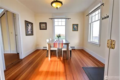 1210 Water Street, Port Angeles, WA 98362 - Photo 9