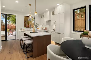 10809 NE 60th St, Kirkland, WA 98033 - Photo 7