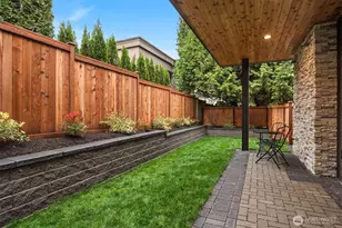 10809 NE 60th St, Kirkland, WA 98033 - Photo 21