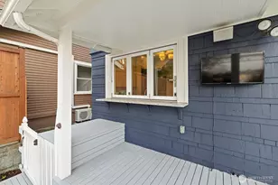 2912 3rd Ave N, Seattle, WA 98109 - Photo 31