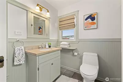 2912 3rd Avenue N, Seattle, WA 98109 - Photo 27