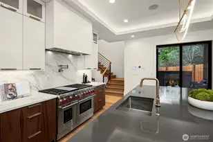 520 7th St S, Kirkland, WA 98033 - Photo 9