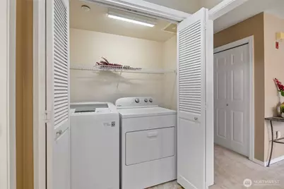 4423 Providence Point Place SE #2628, Issaquah, WA 98029 - Photo 13