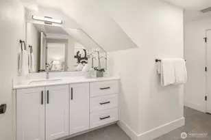 3255 NW 56th St, Seattle, WA 98107 - Photo 31