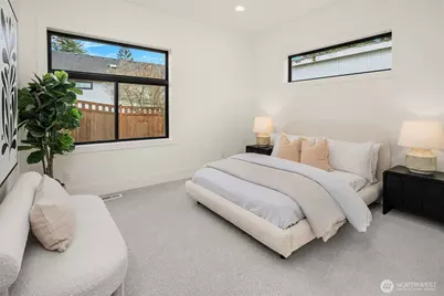 106 110th Avenue SE, Bellevue, WA 98004 - Photo 21