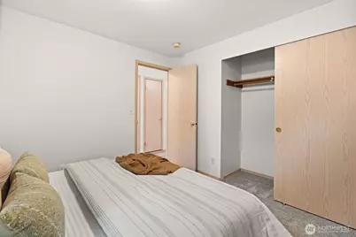 6935 Troy Lane NE, Bremerton, WA 98311 - Photo 21