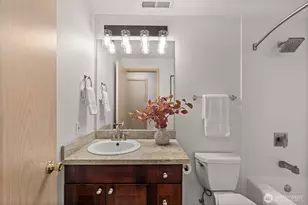 6935 Troy Ln NE, Bremerton, WA 98311 - Photo 19