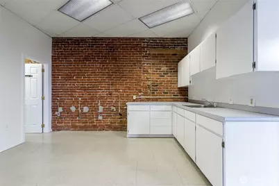 38 E Main Street #211, Walla Walla, WA 99362 - Photo 9