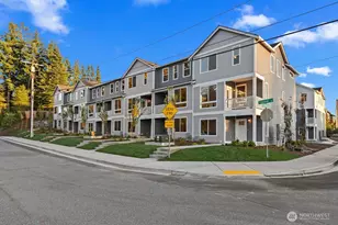 7027 Rainier Dr, Everett, WA 98203 - Photo 5