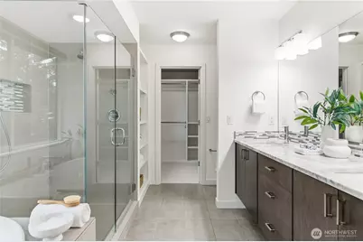 725 N 63rd Street, Seattle, WA 98103 - Photo 19