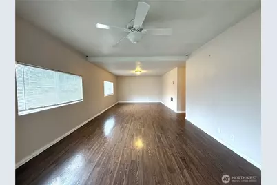 1015 Willow Street, Kelso, WA 98626 - Photo 9