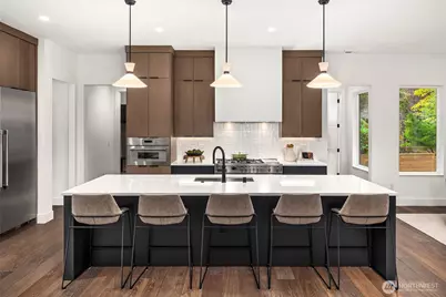 10620 NE 28th Place, Bellevue, WA 98004 - Photo 13