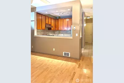 1900 Alaskan Way #402, Seattle, WA 98110 - Photo 15