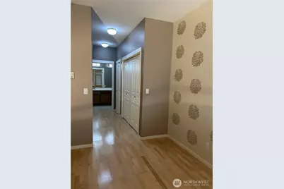 1900 Alaskan Way #402, Seattle, WA 98110 - Photo 17