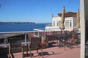 1900 Alaskan Wy, Seattle, WA 98110 - Photo 31