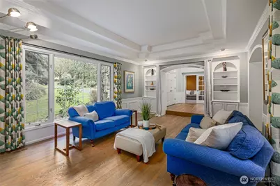 10310 219th Court NE, Redmond, WA 98053 - Photo 3