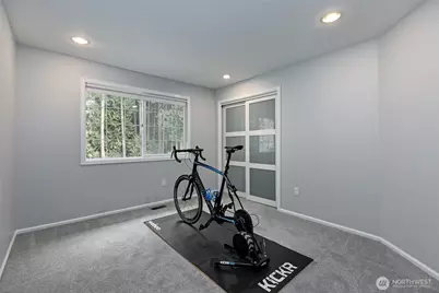 10310 219th Court NE, Redmond, WA 98053 - Photo 17