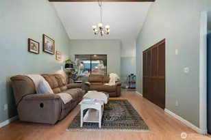 401 E Cove View Rd, Belfair, WA 98528 - Photo 5