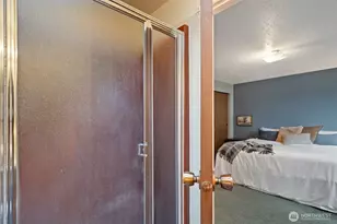 401 E Cove View Rd, Belfair, WA 98528 - Photo 23