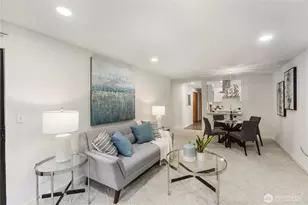 700 N 160th St, Shoreline, WA 98133 - Photo 9