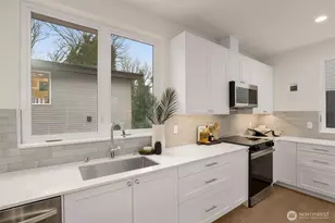 4409 21st Ave SW, Seattle, WA 98106 - Photo 9