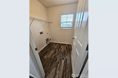 11415 129th Street E, Puyallup, WA 98374 - Photo 15