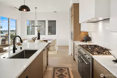 3428 13th Avenue W, Seattle, WA 98119 - Photo 15