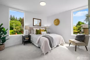 8831 Wallingford Ave N, Seattle, WA 98103 - Photo 15