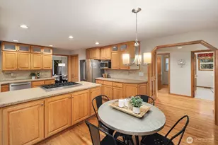 18412 NE 192nd St, Woodinville, WA 98077 - Photo 13