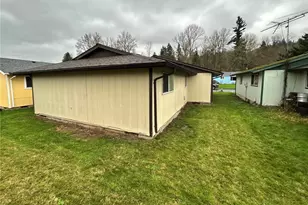 1409 Bowmont Ave, Kelso, WA 98626 - Photo 23