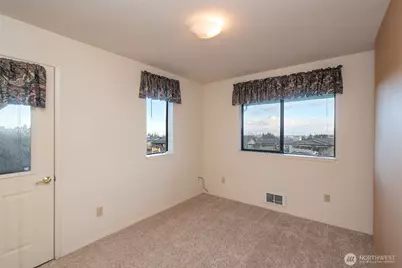 1301 S Third Avenue #9B, Sequim, WA 98382 - Photo 25