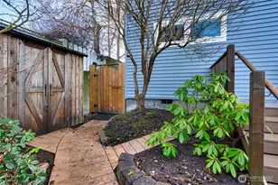 1418 6th St, Anacortes, WA 98221 - Photo 33