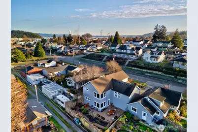 1418 6th Street, Anacortes, WA 98221 - Photo 3