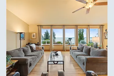 1351 Crestview Drive, Camano Island, WA 98282 - Photo 7