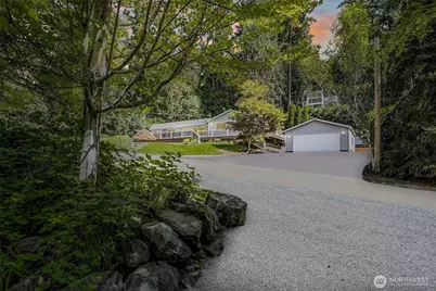 1136 205th Avenue NE, Sammamish, WA 98074 - Photo 3