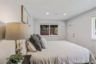1136 205th Ave NE, Sammamish, WA 98074 - Photo 29
