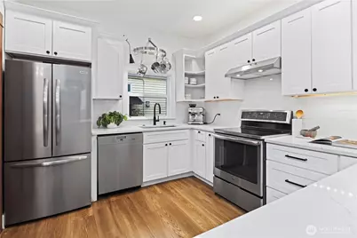 6525 7th Avenue NW, Seattle, WA 98117 - Photo 11