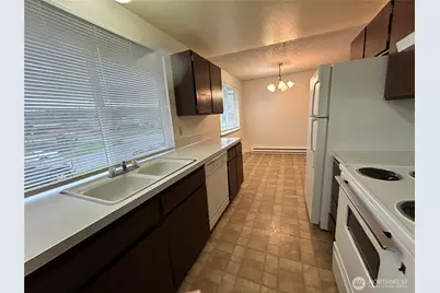 504 Lord Street, Kelso, WA 98626 - Photo 11