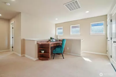 8627 Swenson Drive SE, Snoqualmie, WA 98065 - Photo 13