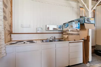 520 N Main #F, Pe Ell, WA 98572 - Photo 5