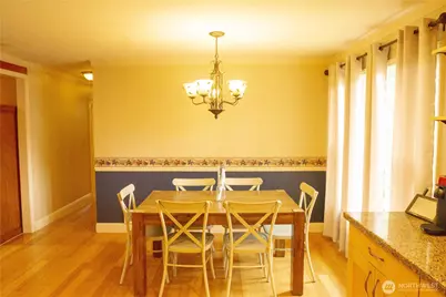 733 E 10th Street, Port Angeles, WA 98362 - Photo 11