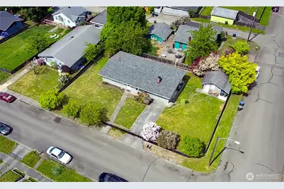 733 E 10th Street, Port Angeles, WA 98362 - Photo 37